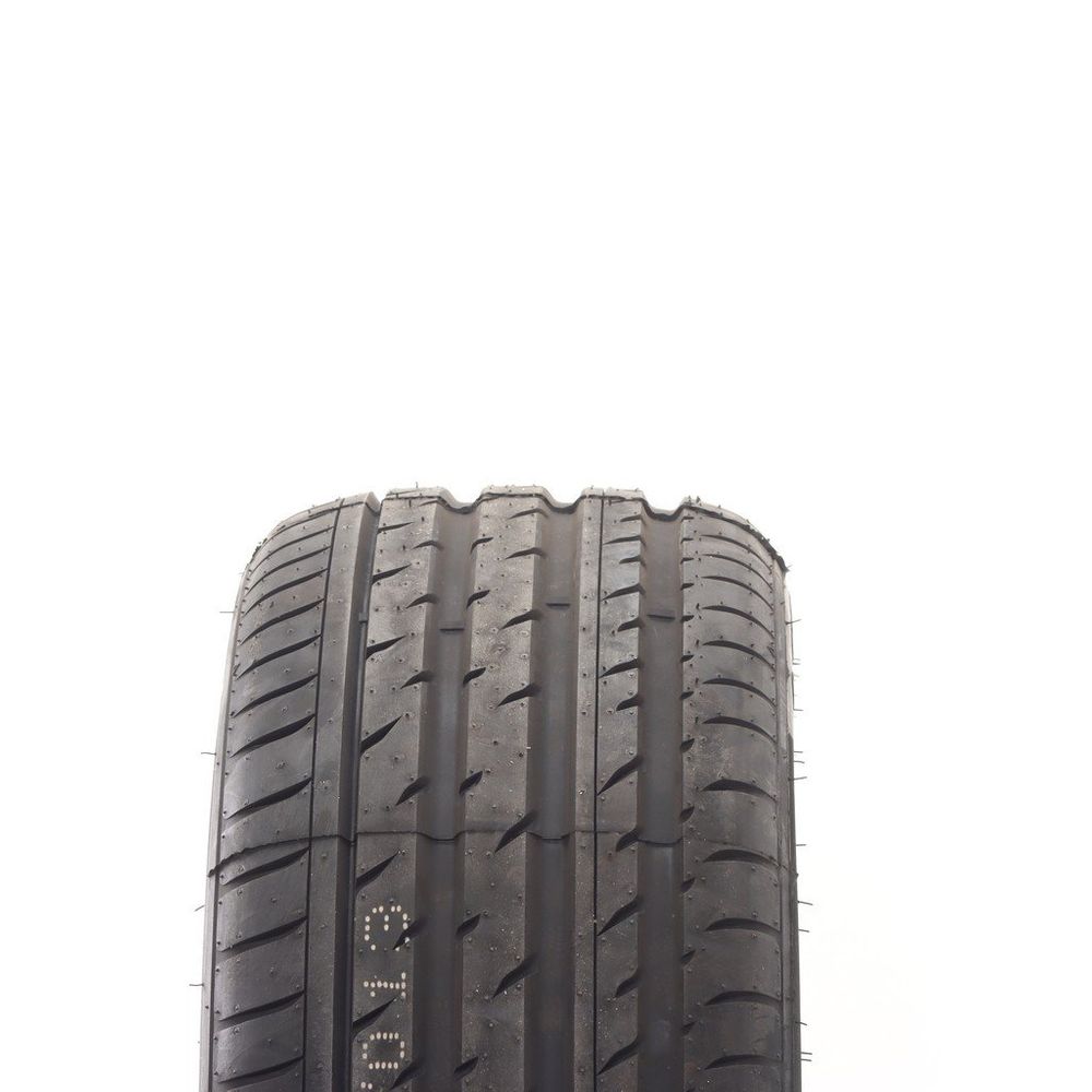 Set of (2) New 235/45ZR17 Haida LECP HD927 97W - Image 2