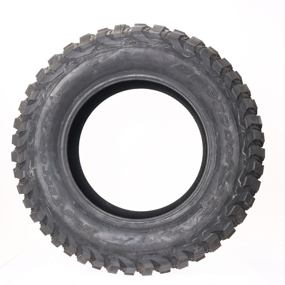 New LT 305/60R18 BFGoodrich Mud-Terrain T/A KM3 121/118Q E - Image 3
