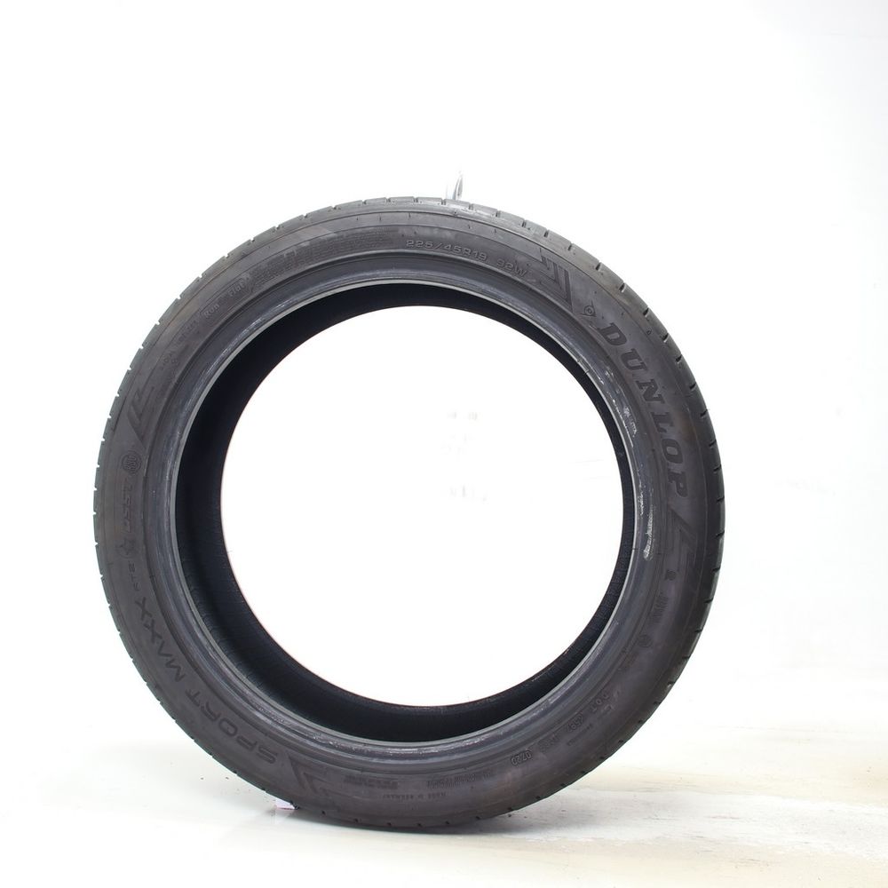 Used 225/45R19 Dunlop Sport Maxx RT2 DSST Run Flat 92W - 7.5/32 - Image 3