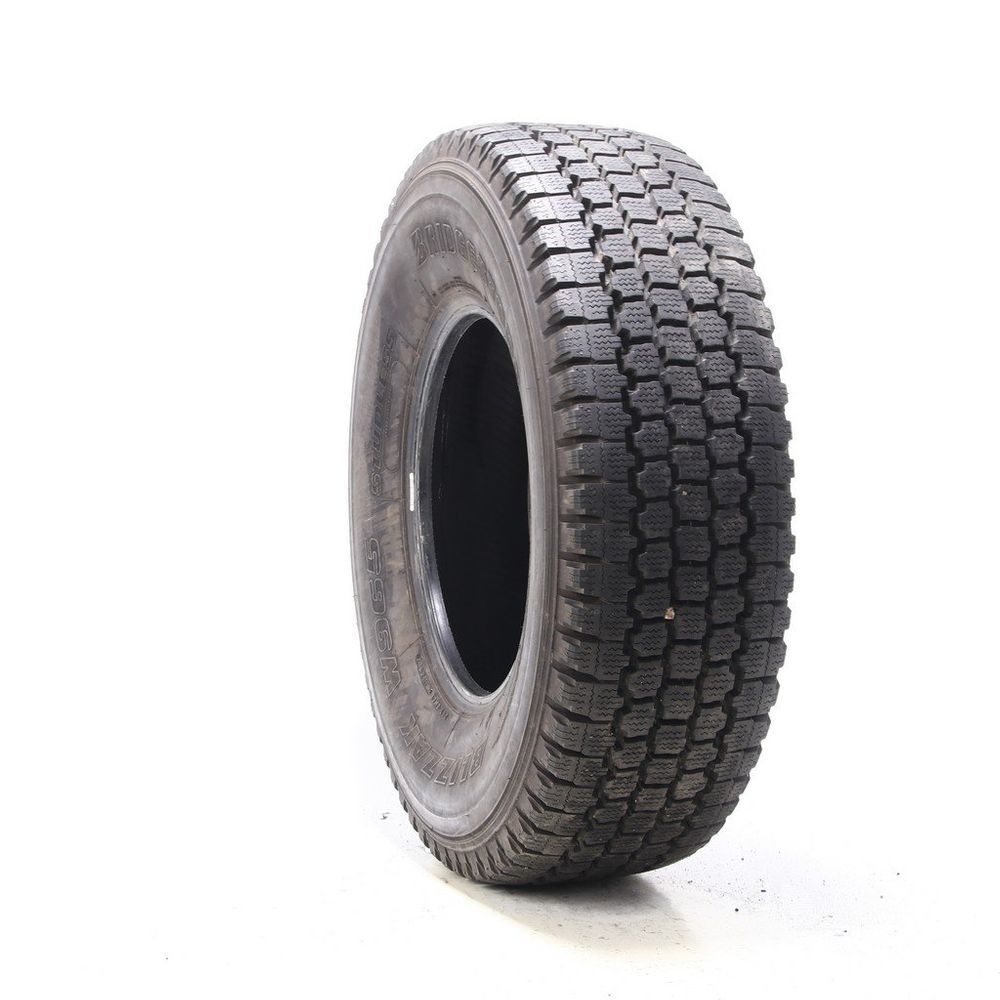 Set of (2) Used LT 265/75R16 Bridgestone Blizzak W965 123/120Q E - 17/32 - Image 1