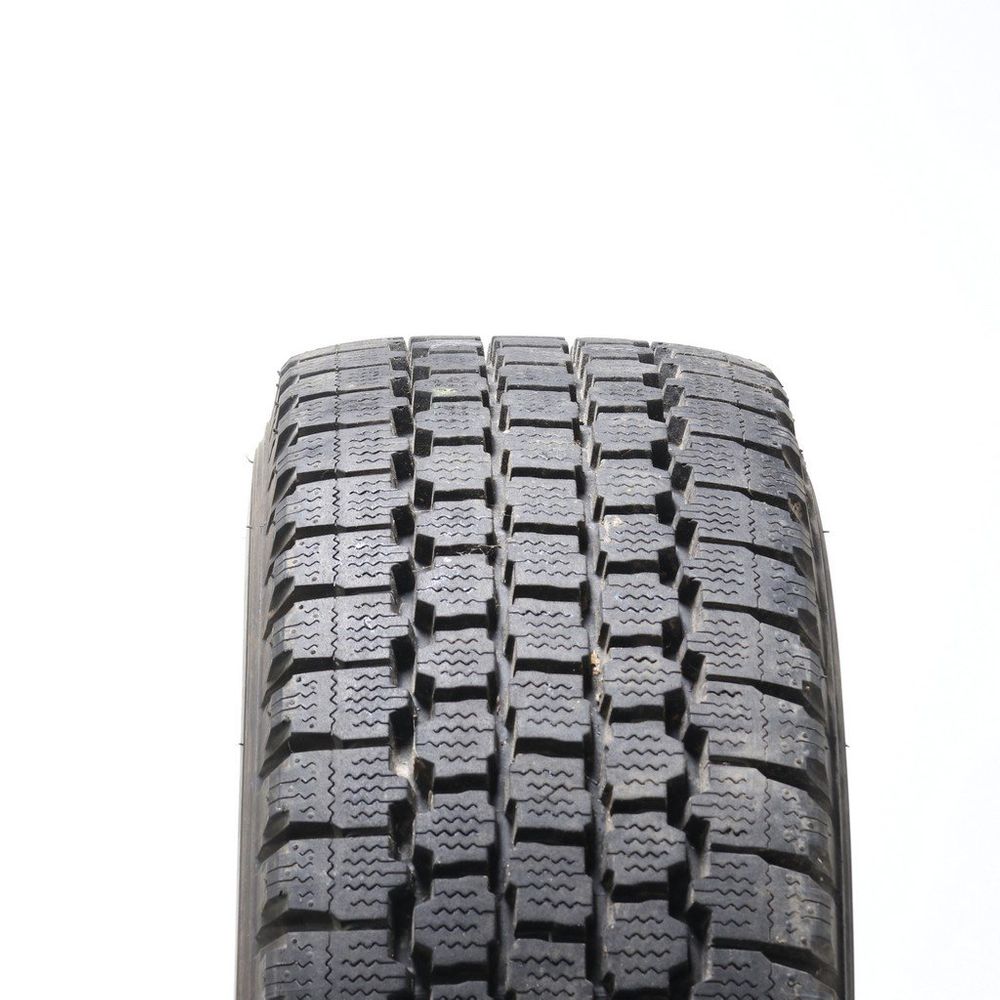 Set of (2) Used LT 265/75R16 Bridgestone Blizzak W965 123/120Q E - 17/32 - Image 2