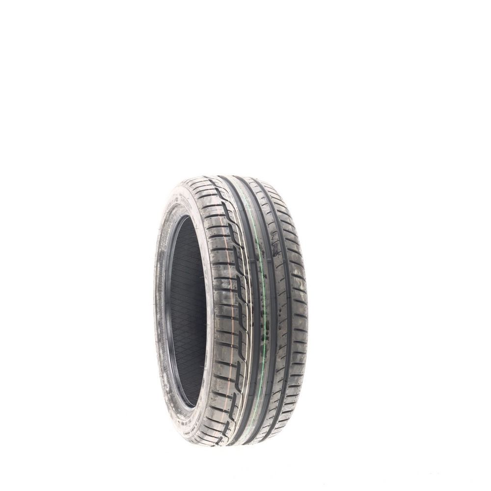 New 205/45R17 Dunlop Sport Maxx RT DSST Run Flat 88W - Image 1