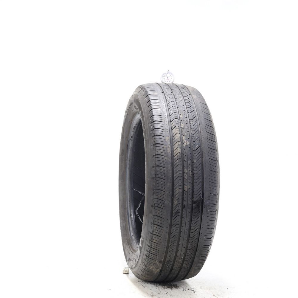 Set of (4) Used 235/60R18 Michelin Primacy MXV4 102T - 5.5-6/32 - Image 1