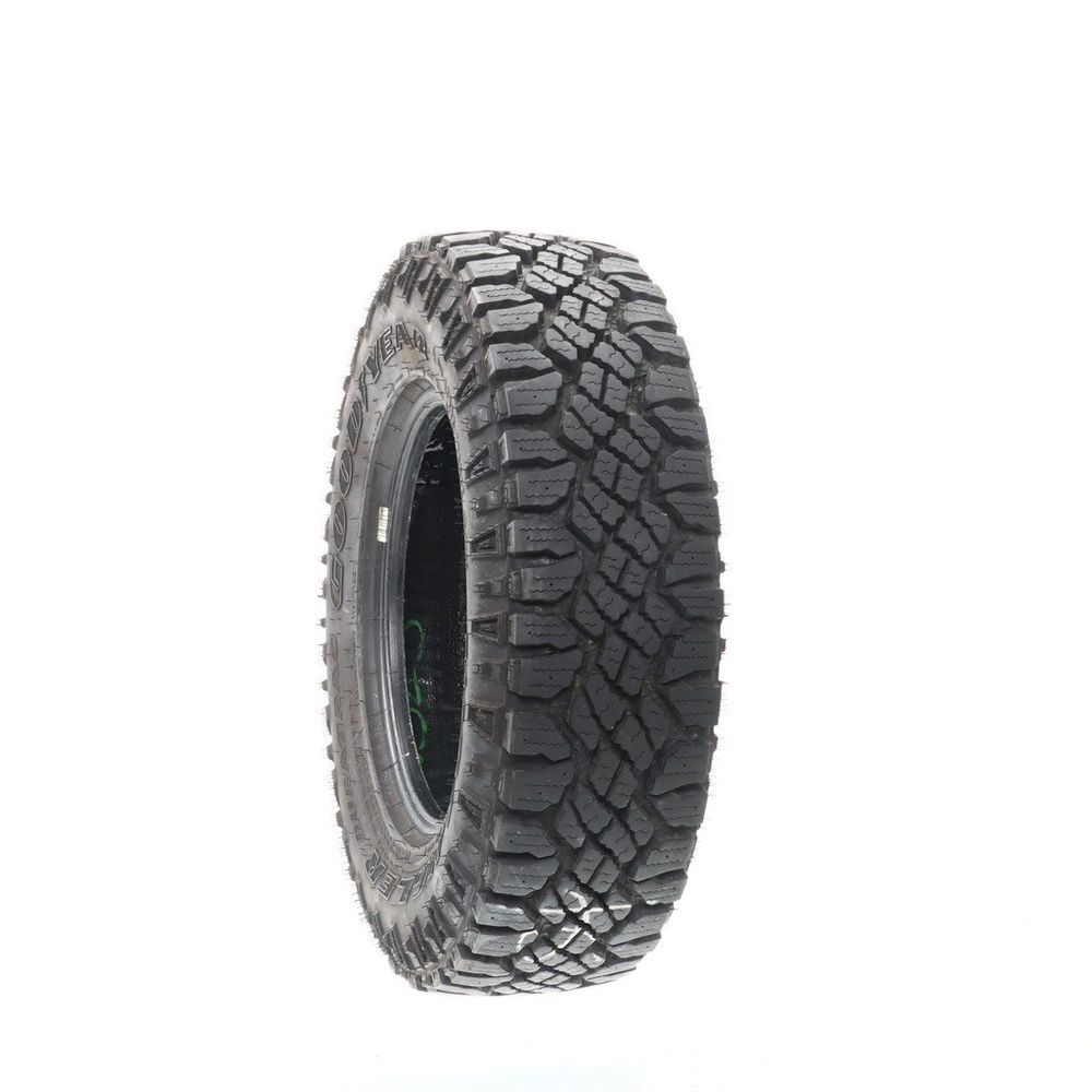 Used LT 225/75R16 Goodyear Wrangler Duratrac 115/112Q E - 17.5 - Image 1