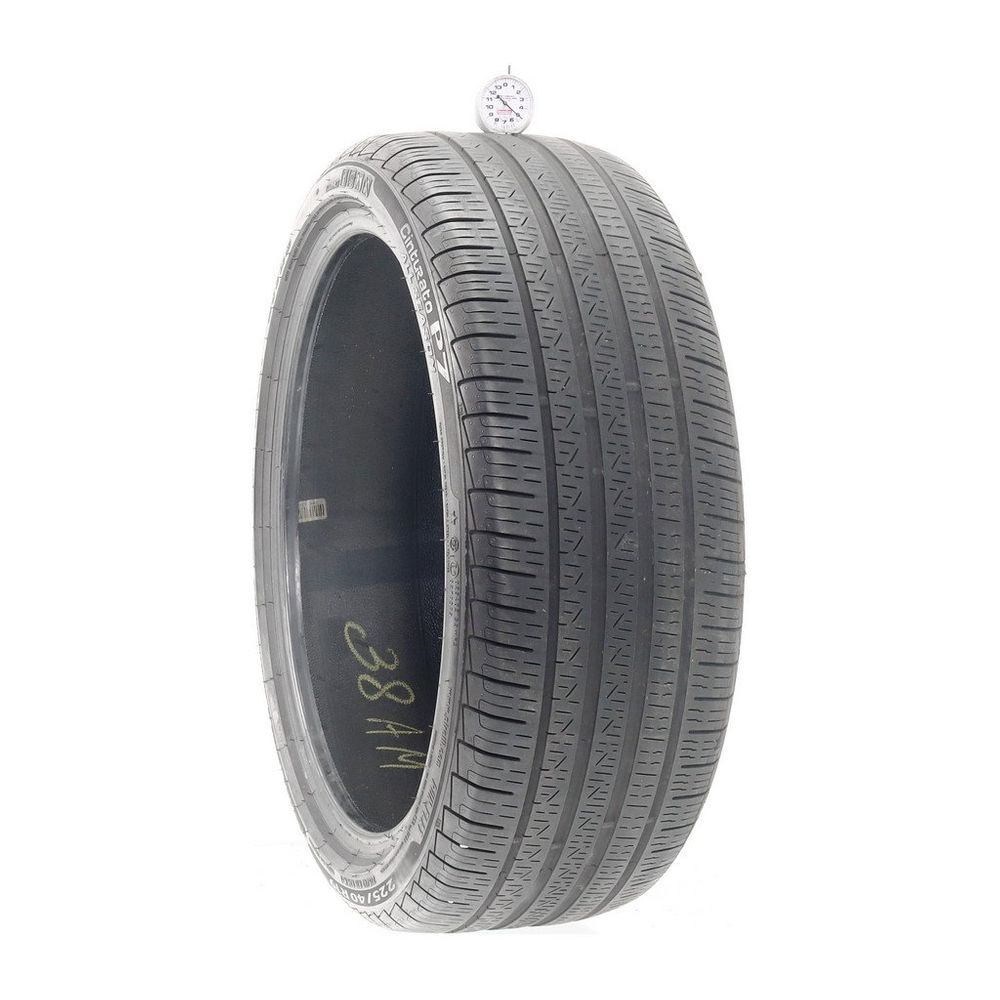 Set of (2) Used 225/40R19 Pirelli Cinturato P7 Run Flat 93H - 5-6.5/32 - Image 1