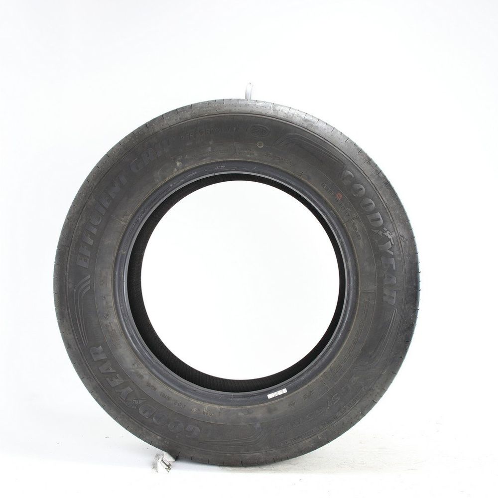 Set of (2) Used 235/65R17 Goodyear EfficientGrip Performance 104H - 7.5-8/32 - Image 6