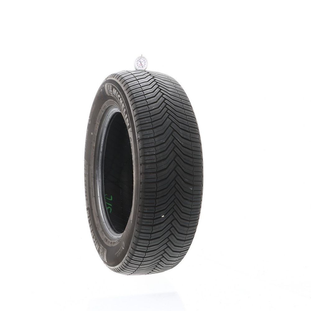 Set of (2) Used 235/65R17 Michelin CrossClimate SUV MO 104V - 6-7/32 - Image 1