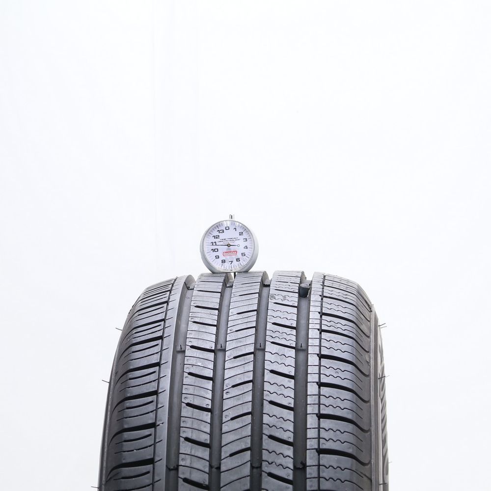 Set of (2) Used 235/60R17 Kumho Solus TA11 102T - 9.5-10.5/32 - Image 5