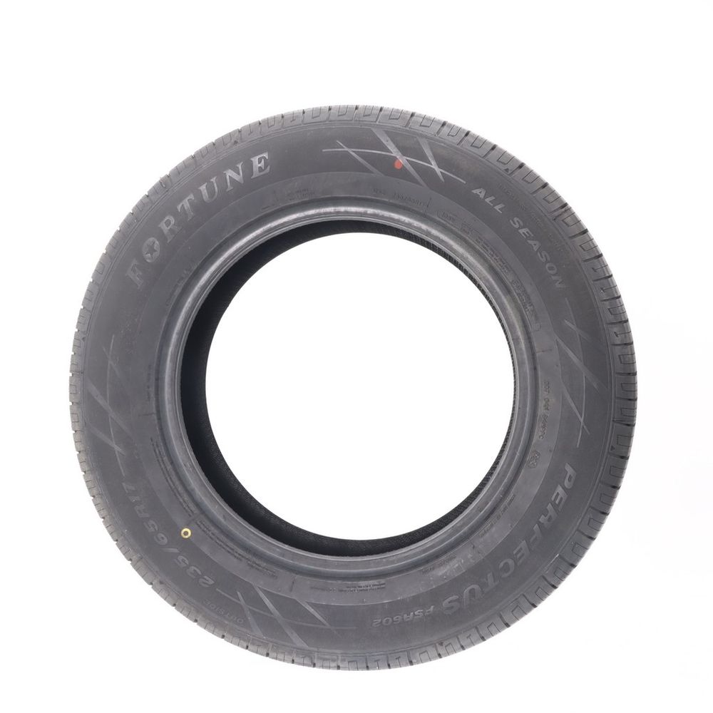 Set of (4) New 235/65R17 Fortune Perfectus FSR602 108V - Image 3