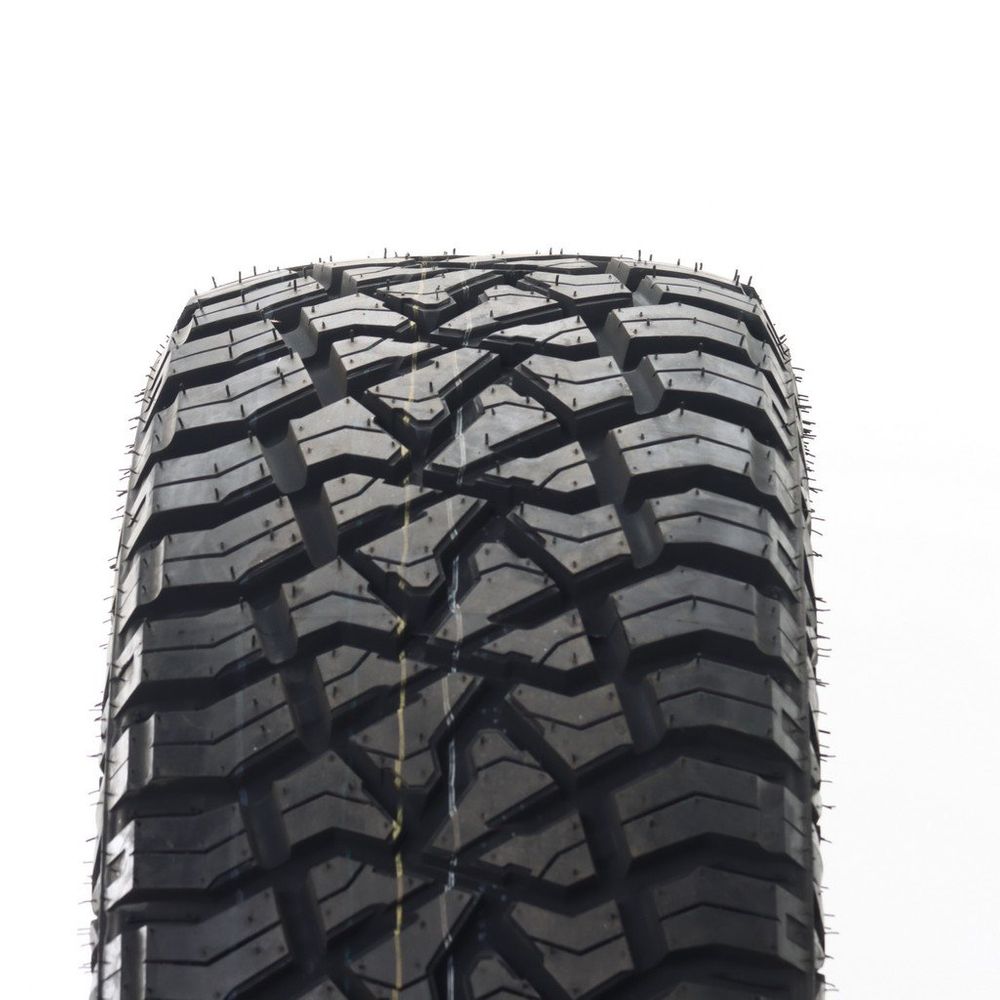 New LT 305/70R17 Kanati Commandant ATX 129/126Q F - Image 2
