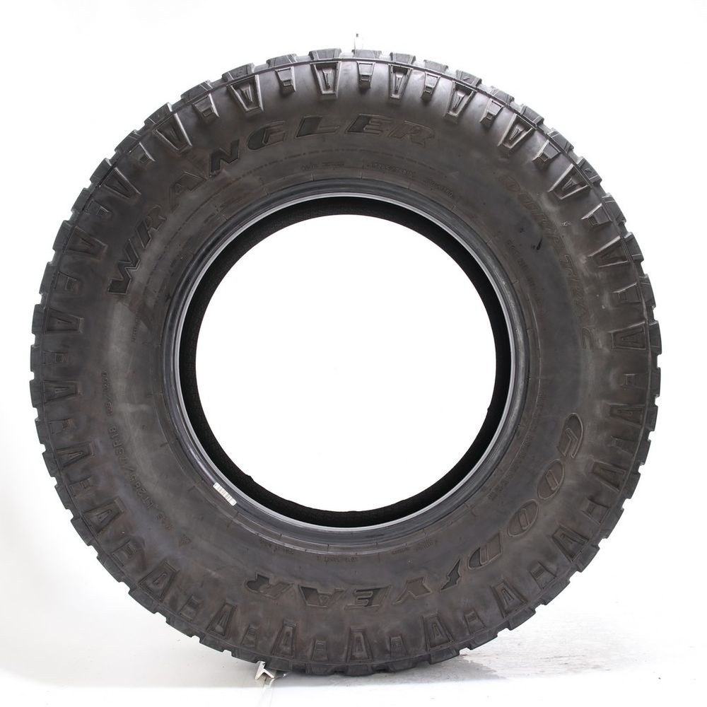 Used LT 285/75R18 Goodyear Wrangler Duratrac 129/126Q E - 5/32 - Image 3