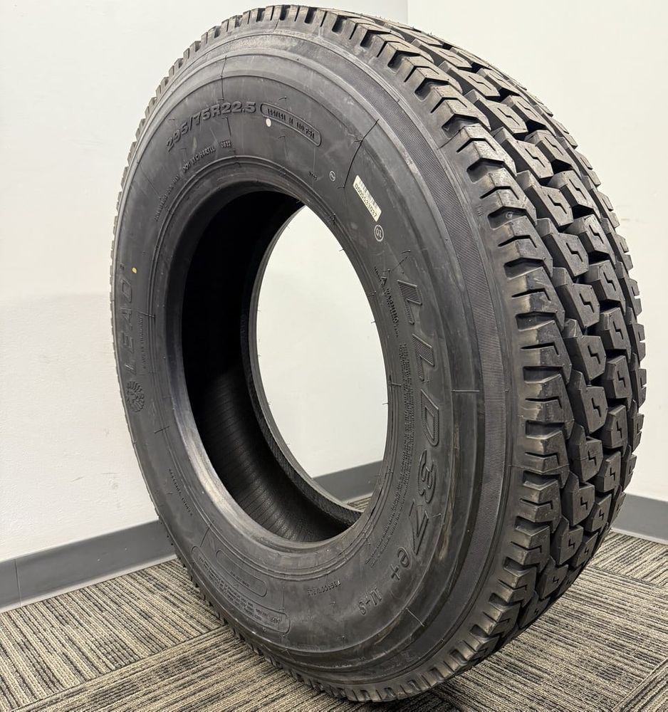 Set of (2) New 295/75R22.5 Leao LLD37E+ 144/141M - Image 1