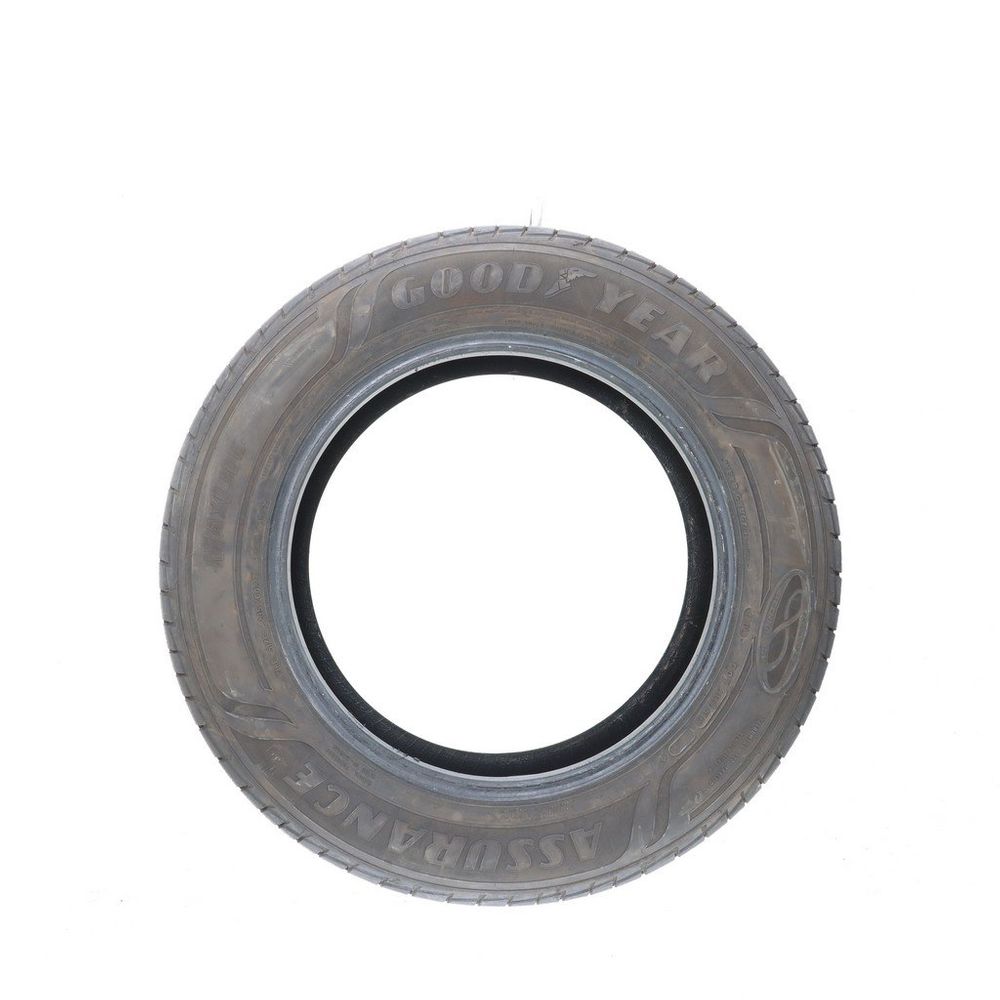 Used 235/60R17 Goodyear Assurance MaxLife 102H - 10.5/32 - Image 3