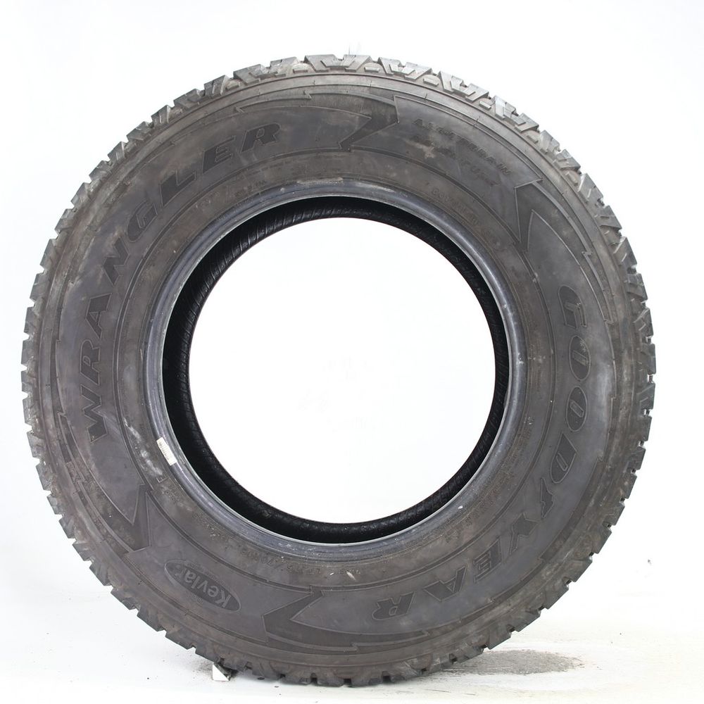 Set of (2) Used LT 275/70R18 Goodyear Wrangler All-Terrain Adventure Kevlar 125/122R E - 10.5-12/32 - Image 4