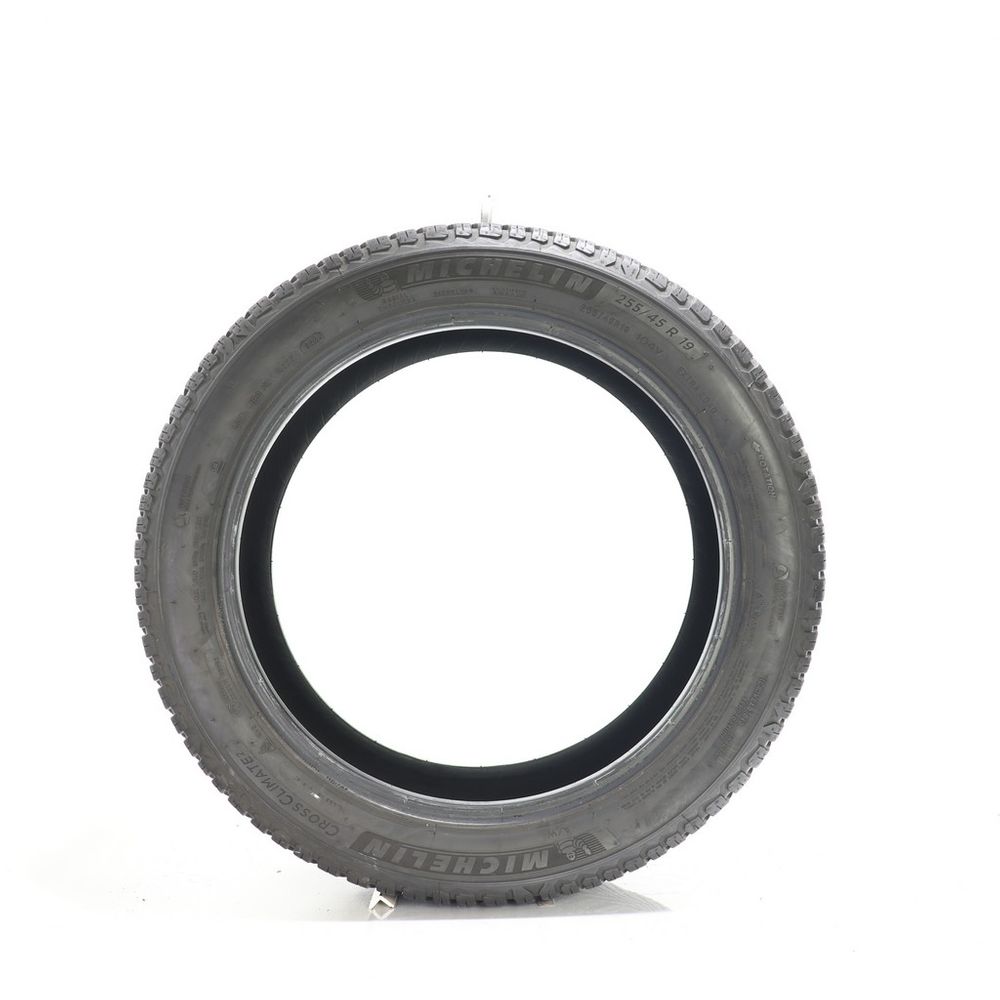 Set of (4) Used 255/45R19 Michelin CrossClimate 2 104V - 7.5-9/32 - Image 6