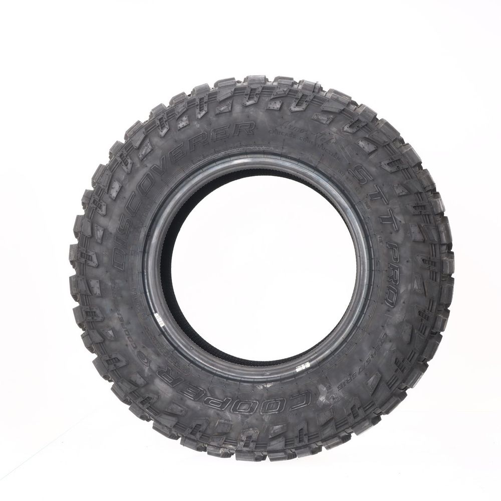 New LT 245/75R16 Cooper Discoverer STT Pro 120/116Q E - Image 3
