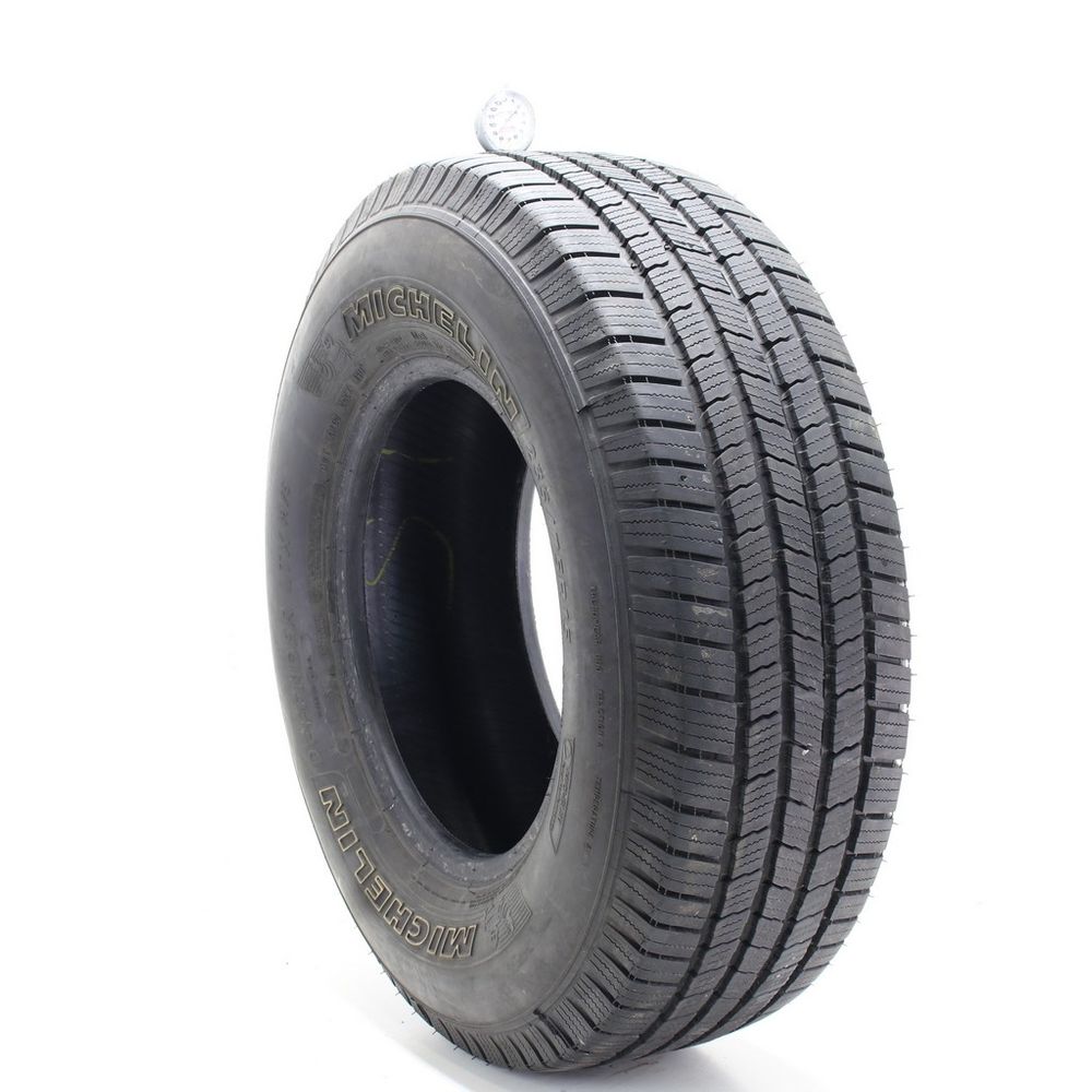 Set of (2) Used 235/75R15 Michelin Defender LTX M/S 109T - 8-8.5/32 - Image 4