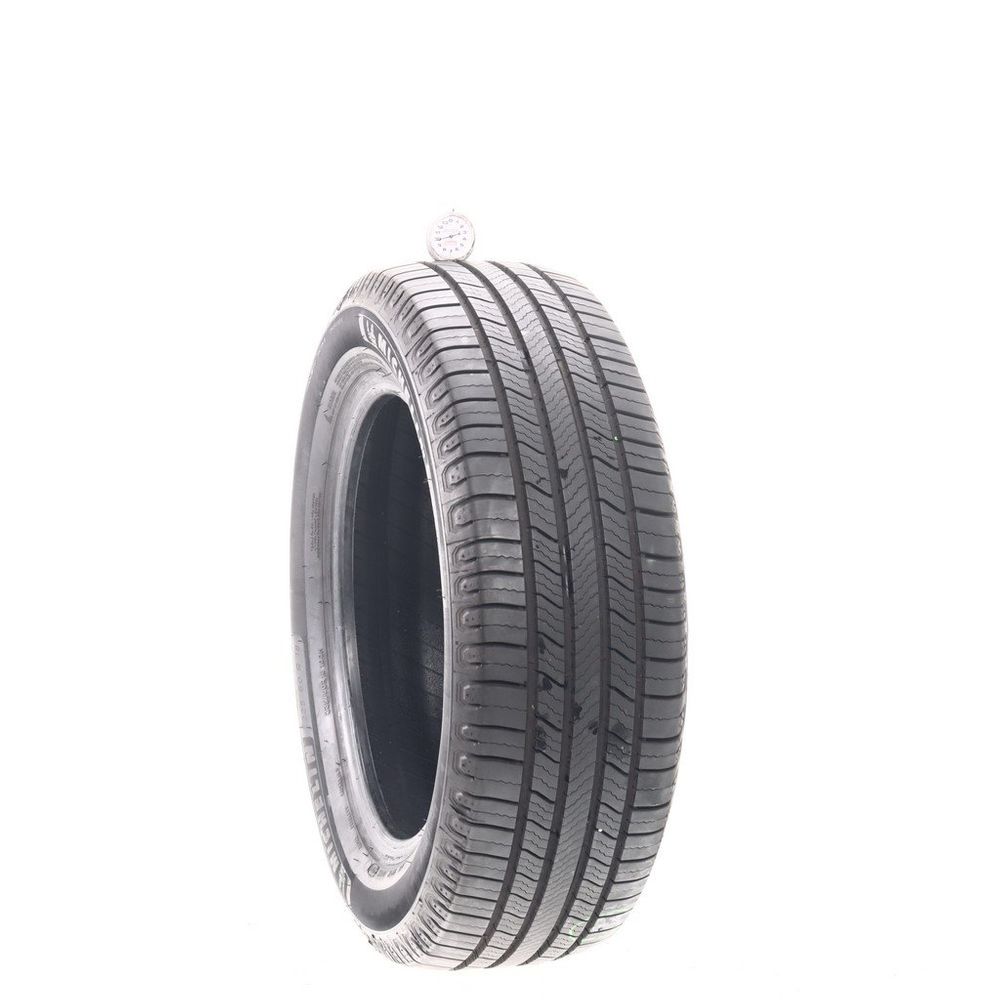 Set of (4) Used 225/60R18 Michelin Defender 2 100H - 9.5/32 - Image 1