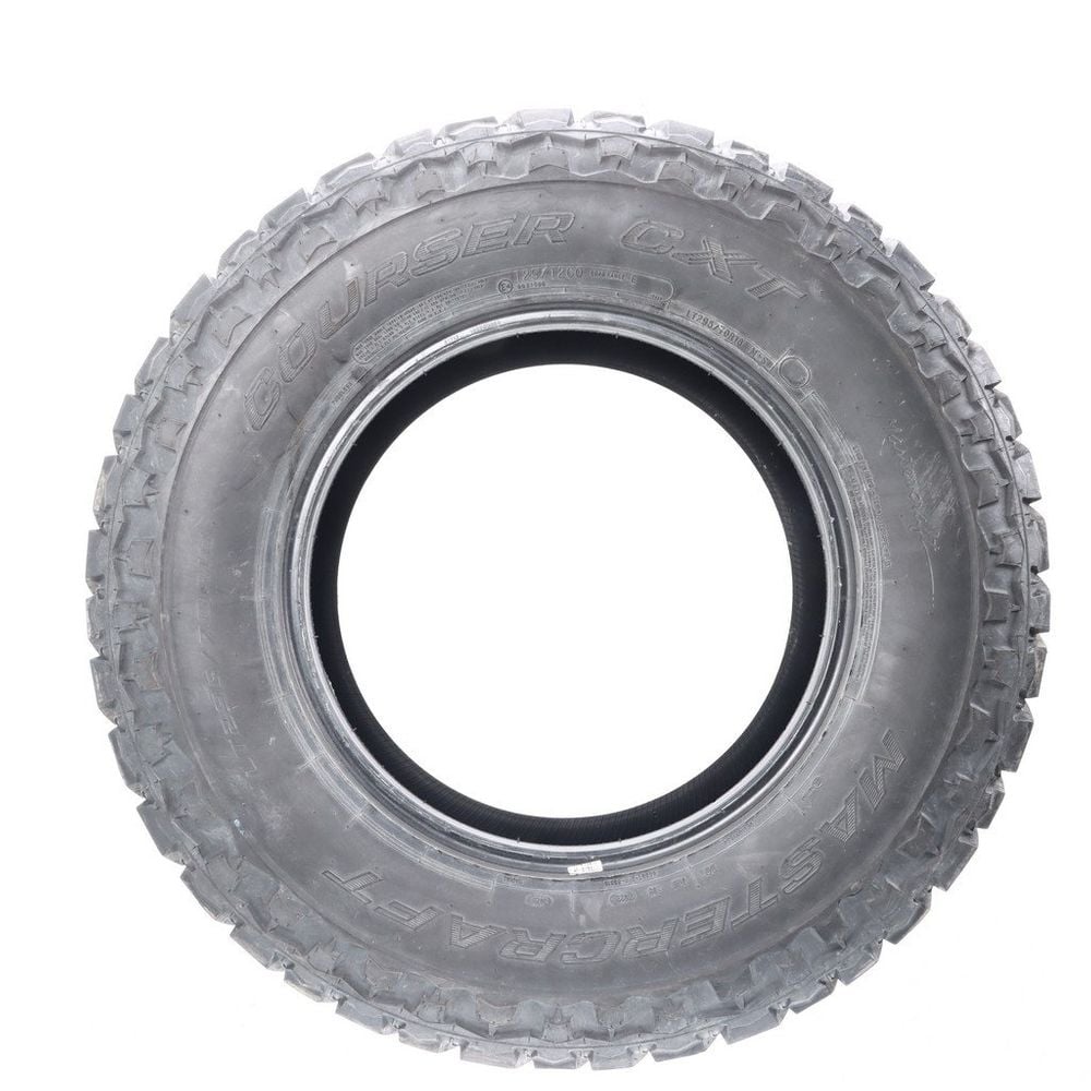 Set of (2) Used LT 295/70R18 Mastercraft Courser CXT 129/126Q E - 7.5-8/32 - Image 6
