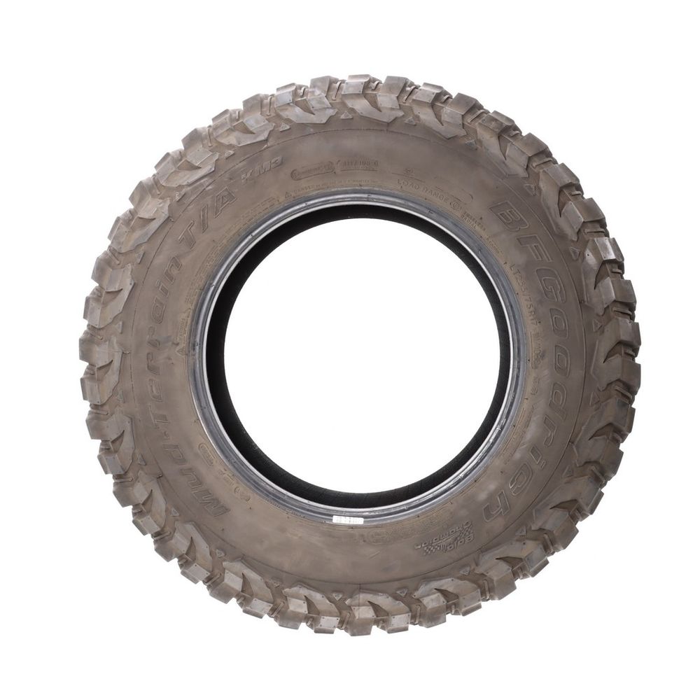 Used LT 255/75R17 BFGoodrich Mud-Terrain T/A KM3 111/108Q C - 15.5/32 - Image 3