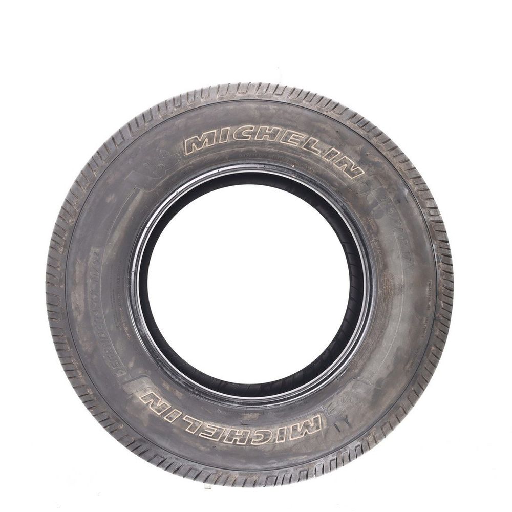 Used 265/70R17 Michelin Defender LTX M/S 2 116T - 8.5/32 - Image 3