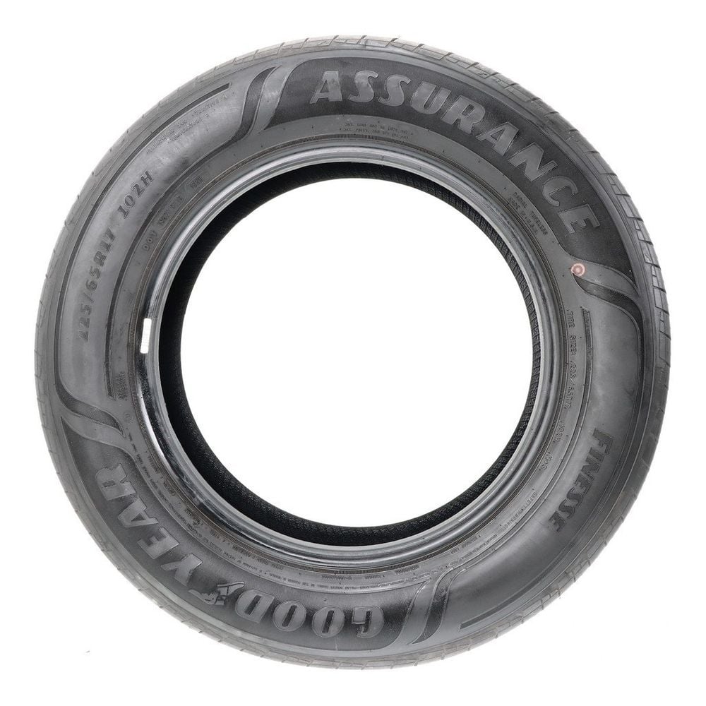 Set of (4) Used 225/65R17 Goodyear Assurance Finesse 102H - 6-7/32 - Image 6
