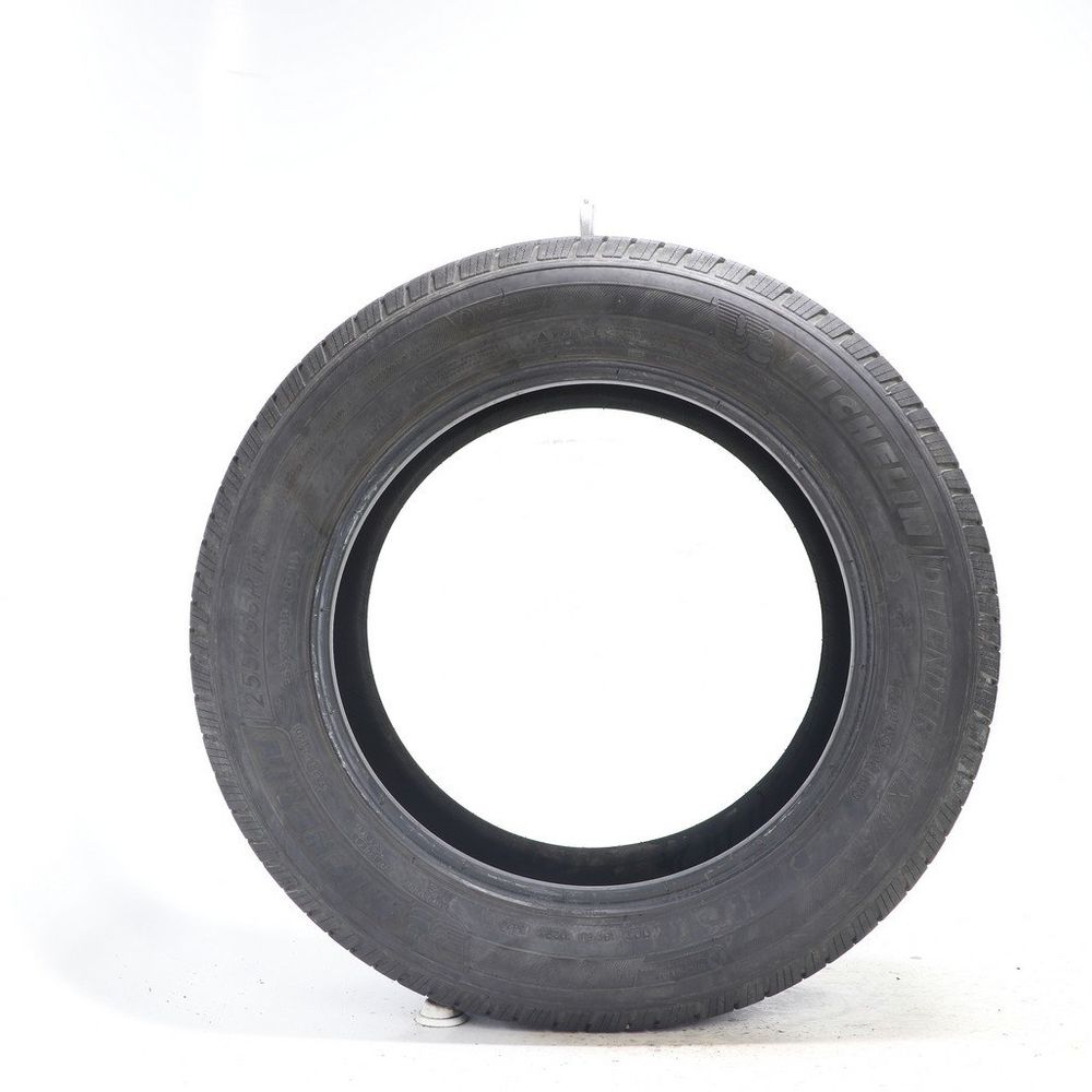 Used 255/55R18 Michelin Defender LTX M/S 109H - 7/32 - Image 3
