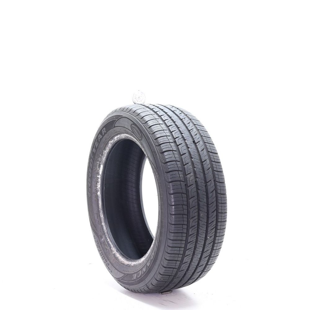 Used 235/55R17 Goodyear Assurance Comfortred Touring 99H - 10/32 - Image 1