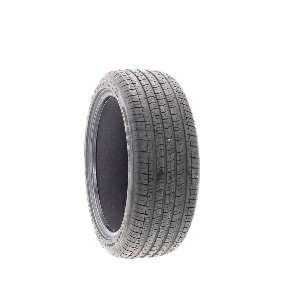 Driven Once 235/40R19 Goodyear Eagle Sport AS 96V - 8.5/32 - Image 1