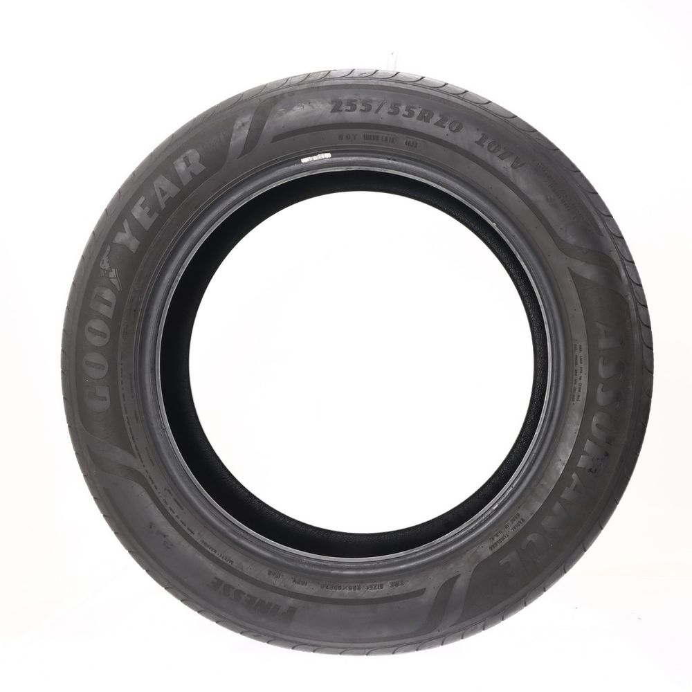 Set of (2) Used 255/55R20 Goodyear Assurance Finesse 107V - 6.5-8/32 - Image 6