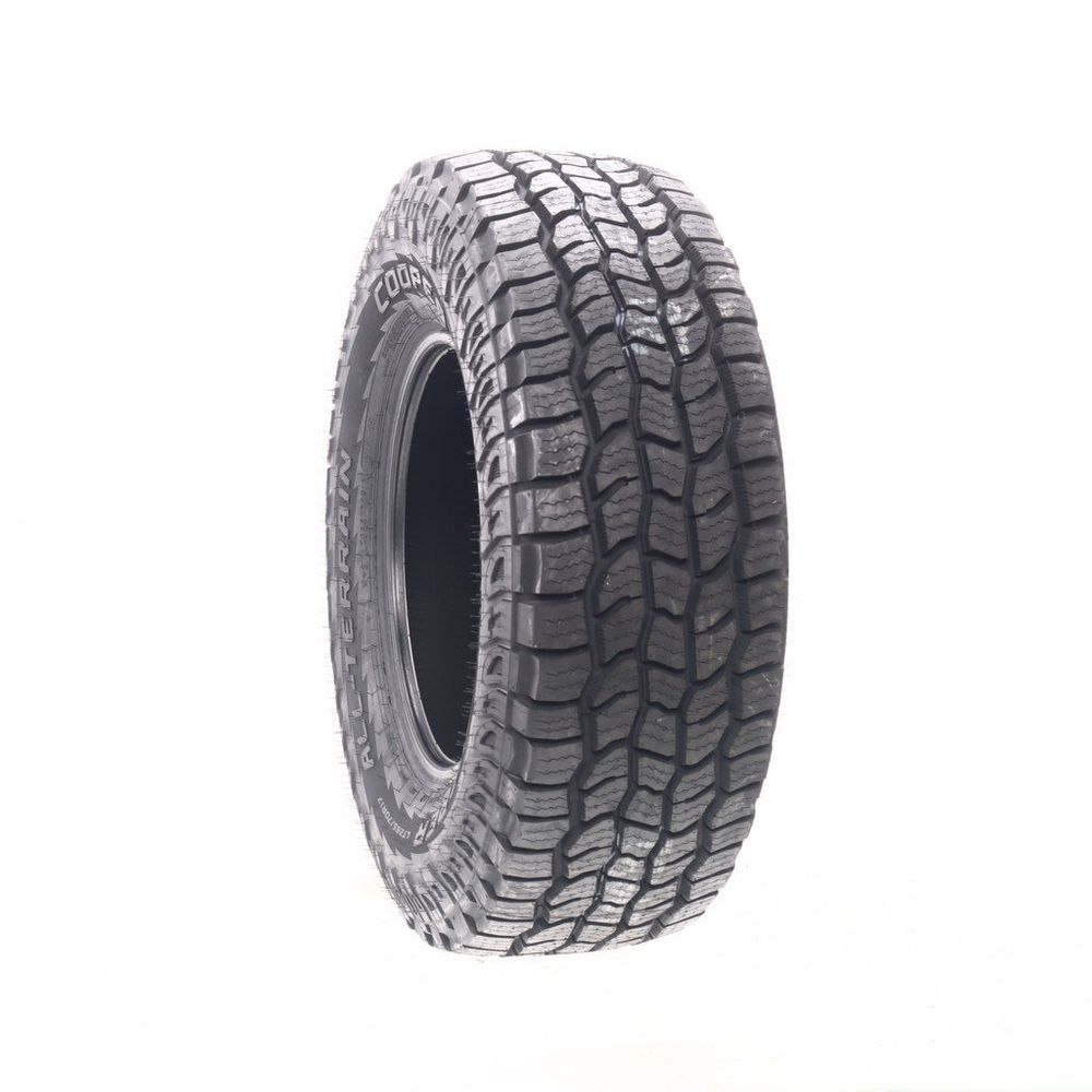 New LT 285/70R17 Cooper Discoverer A/T 121/118S E - Image 1