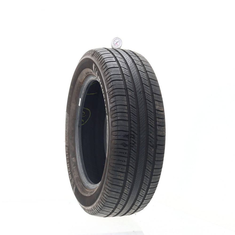 Set of (4) Used 235/60R18 Michelin Defender 2 107H - 7-8.5/32 - Image 10