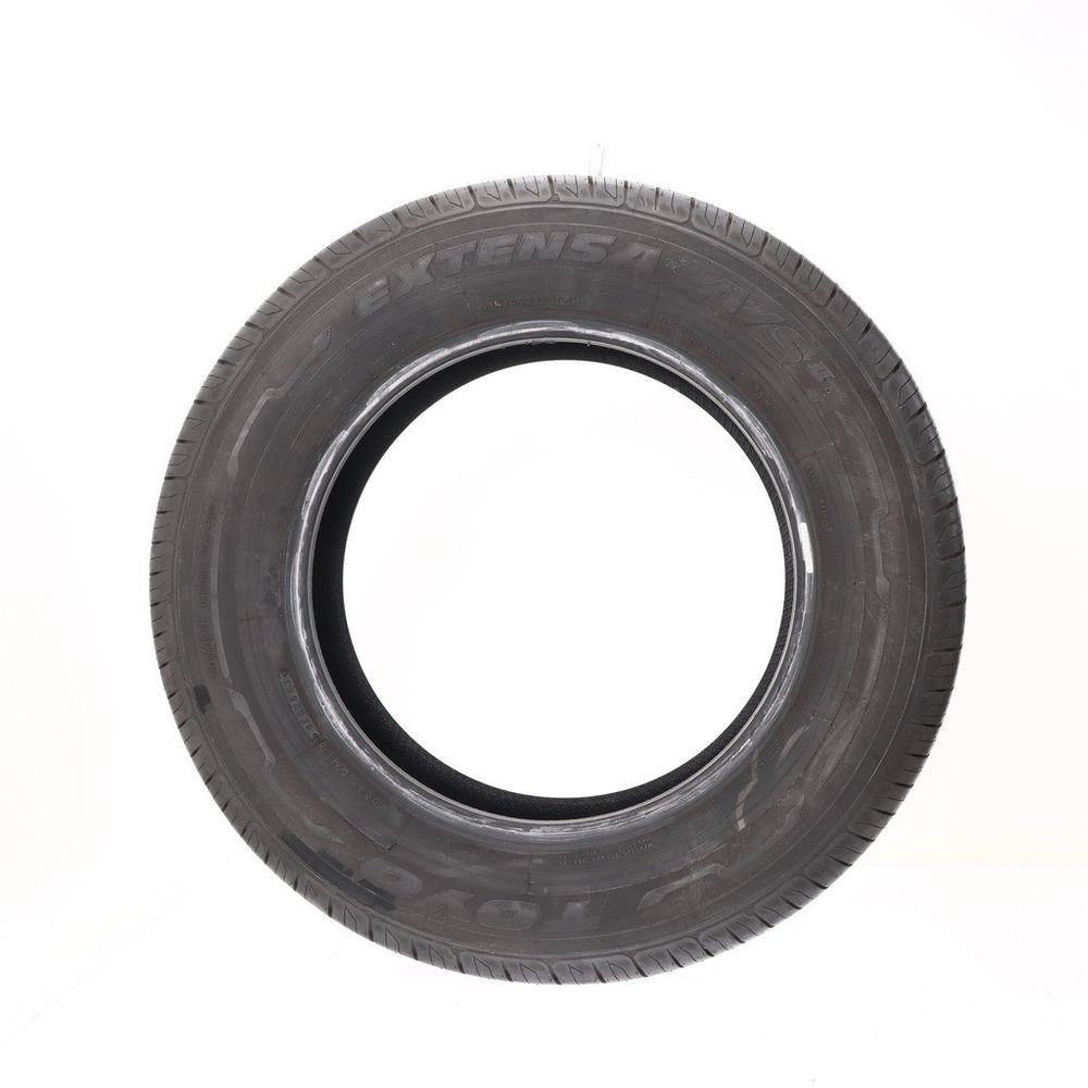 Set of (2) Used 235/65R17 Toyo Extensa A/S II 104H - 10.5-11/32 - Image 6