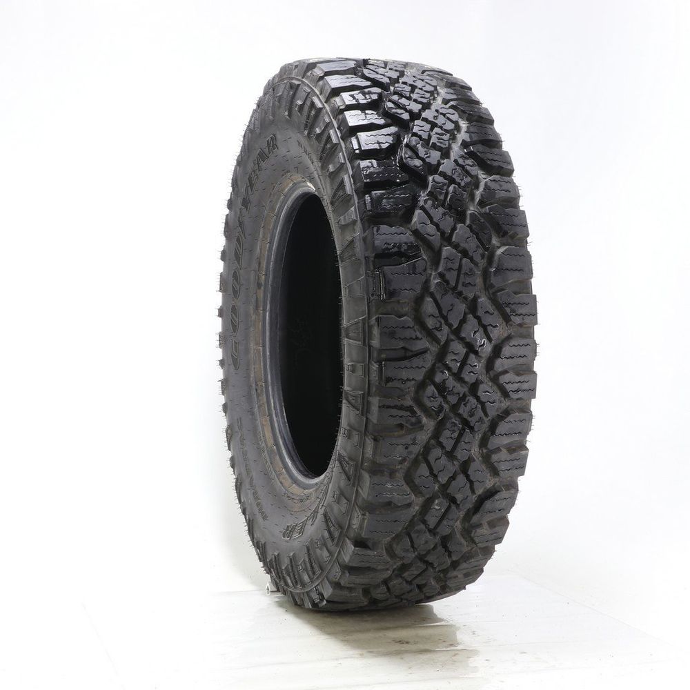 Set of (4) Used LT 285/75R18 Goodyear Wrangler Duratrac 129/126Q E - 18/32 - Image 1