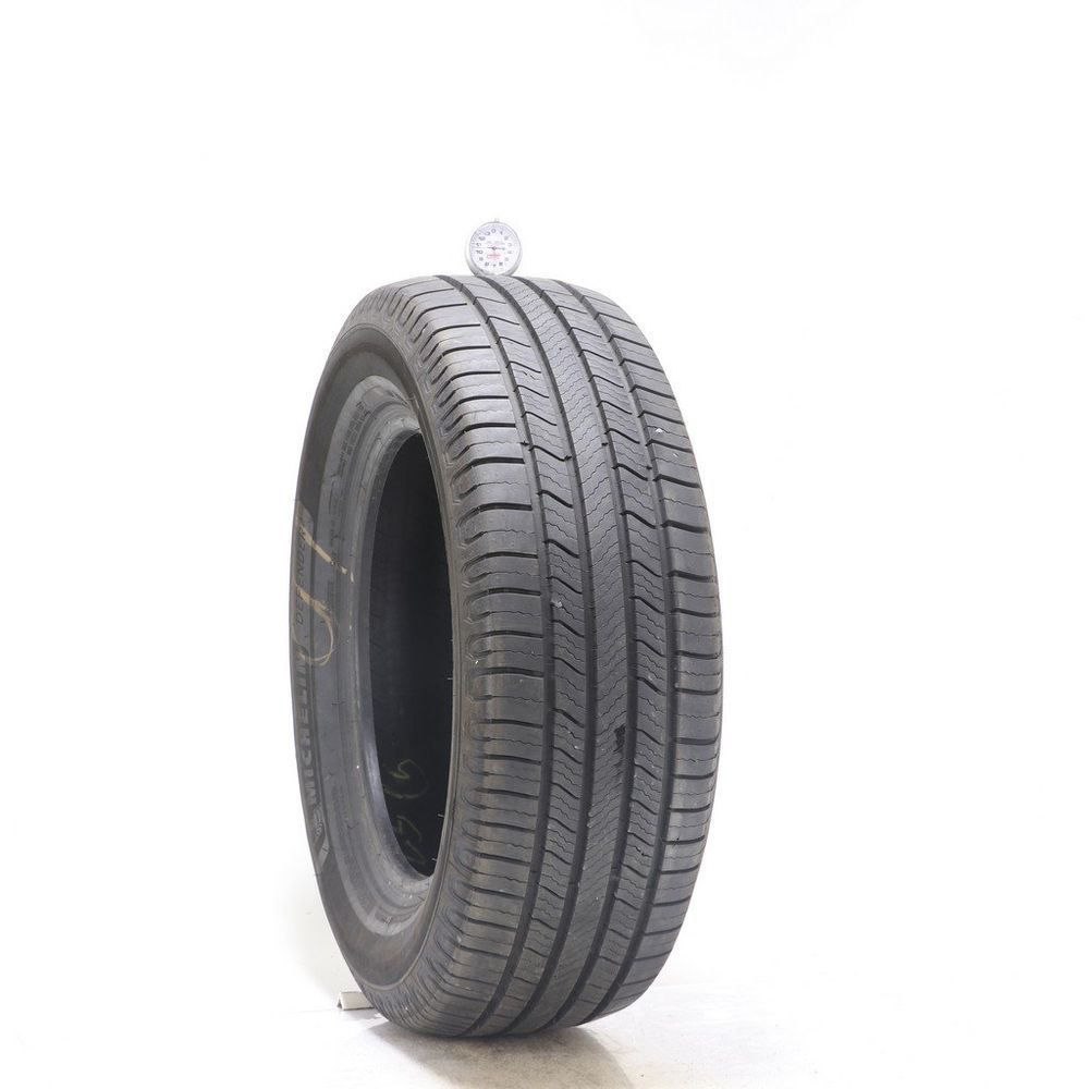 Used 225/60R16 Michelin Defender 2 98H - 10.5/32 - Image 1