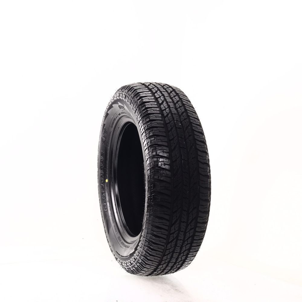 Set of (4) New-N 215/65R16 Yokohama Geolandar A/T G015 98H | Utires