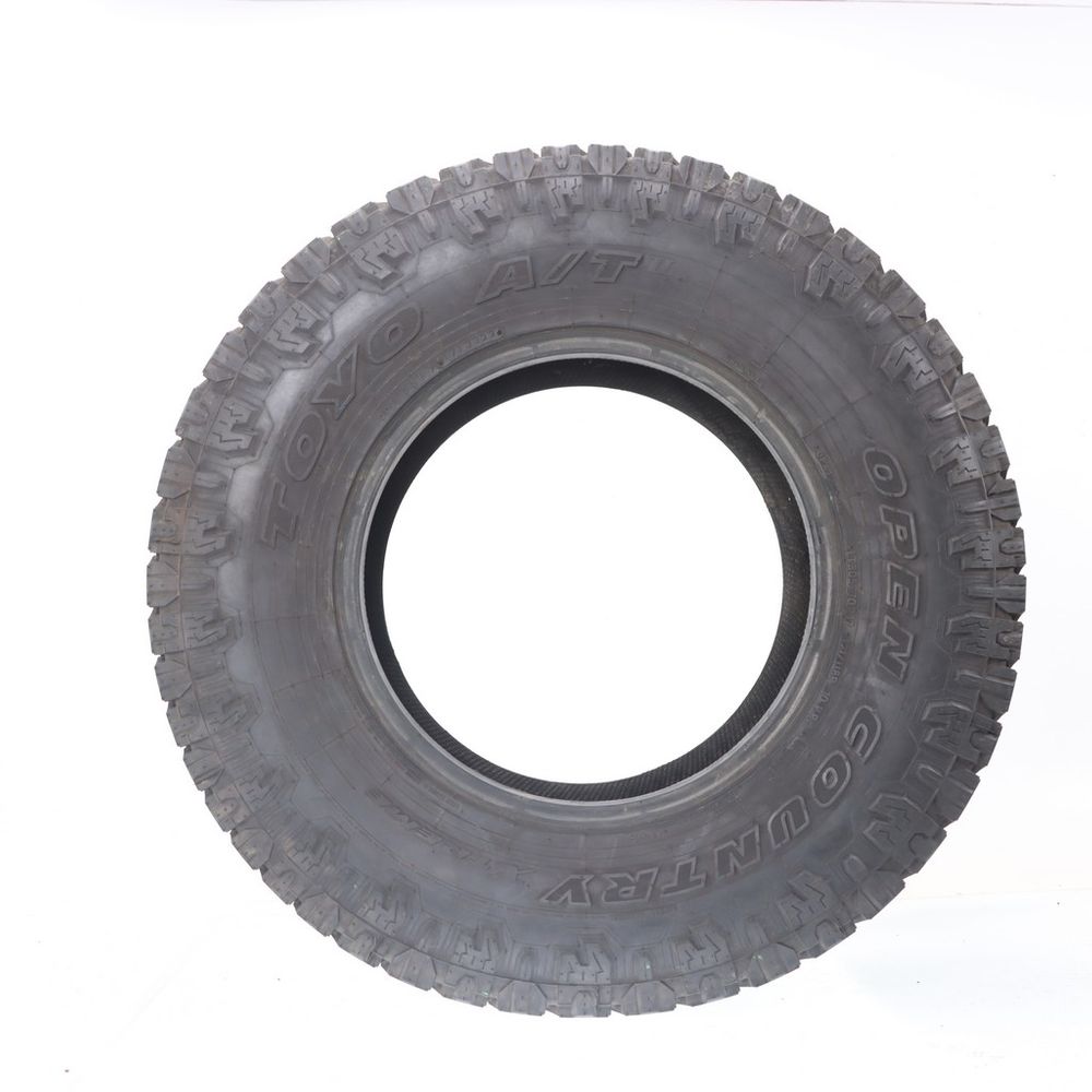 Used LT 305/70R17 Toyo Open Country A/T II Xtreme 121/118R E - 15/32 - Image 3