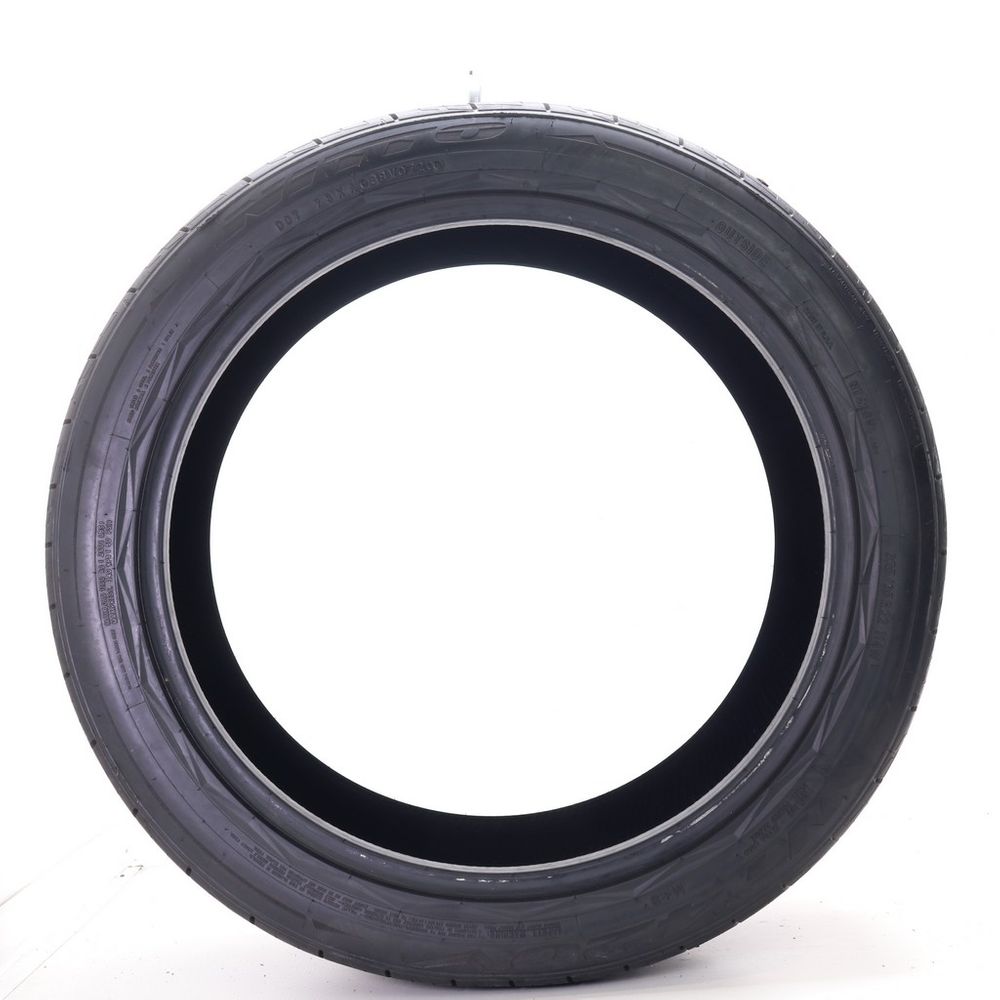 Used 325/35R22 Nitto NT420V 114W - 7.5/32 - Image 3
