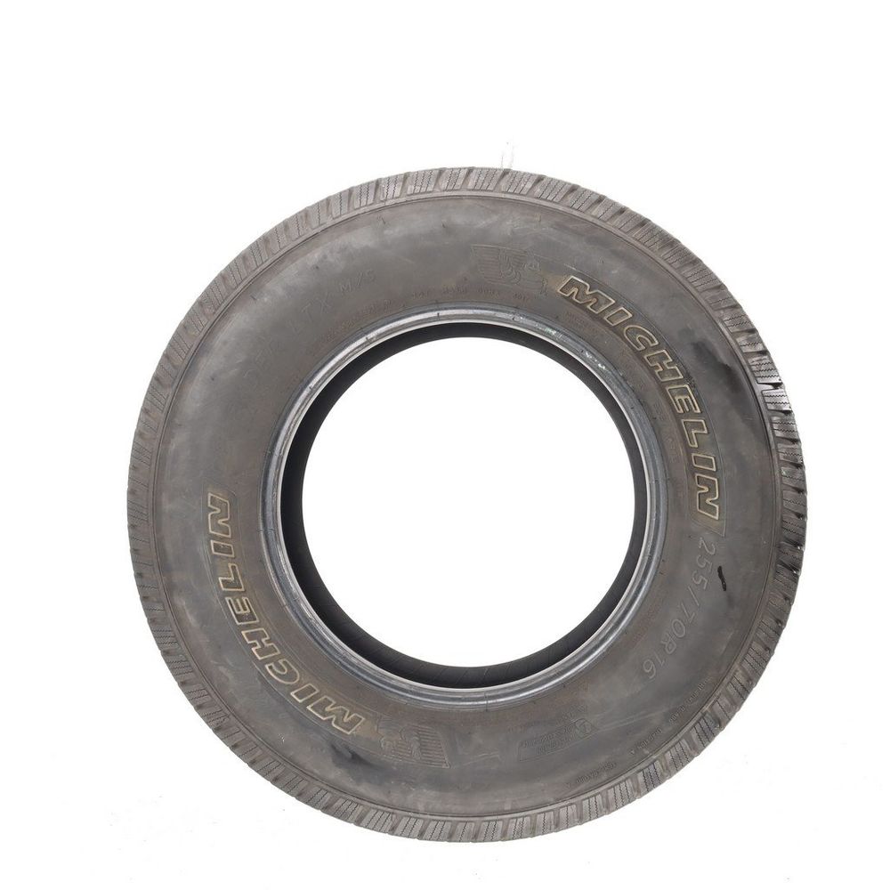 Used 255/70R16 Michelin Defender LTX M/S 111T - 9.5/32 - Image 3