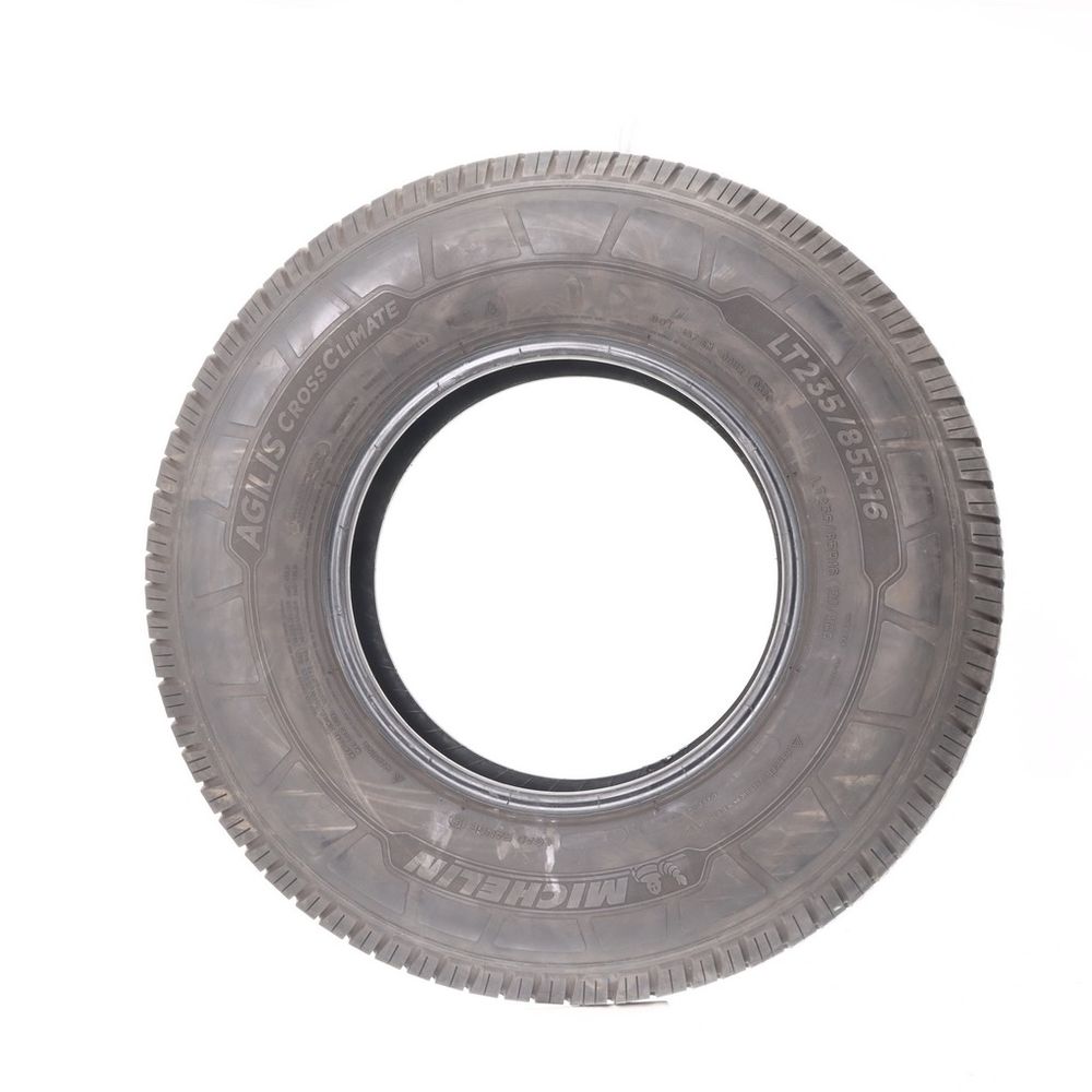 Used LT 235/85R16 Michelin Agilis CrossClimate  120/116R E - 11/32 - Image 3