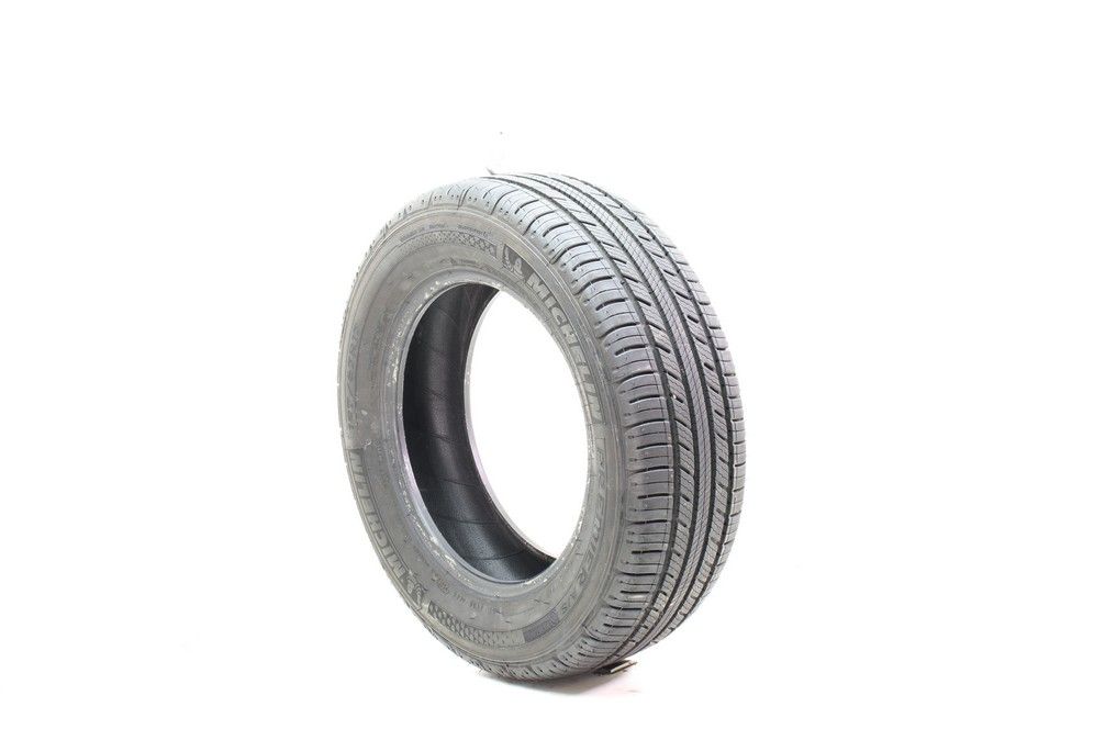 Set of (2) Used 195/65R15 Michelin Premier A/S 91H - 7-8/32 - Image 4