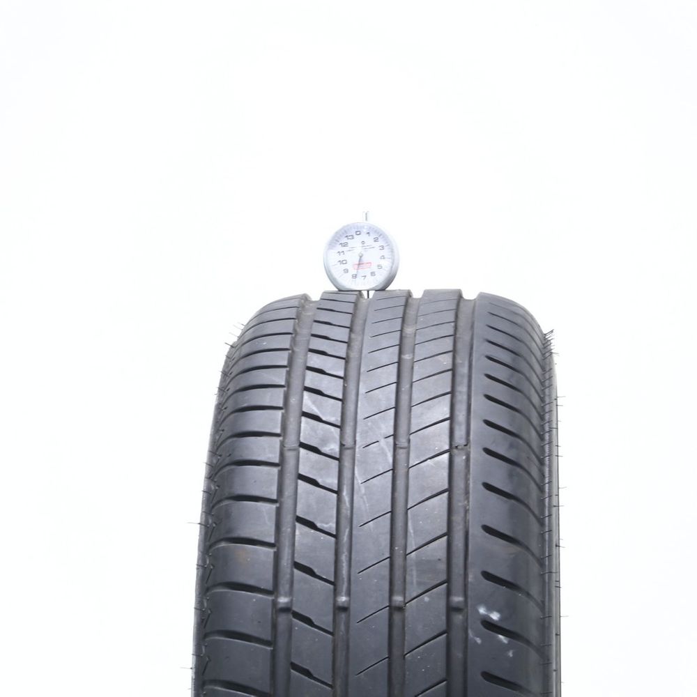 Set of (2) Used 225/60R18 Bridgestone Alenza 001 RFT 104W - 7.5-8.5/32 - Image 2