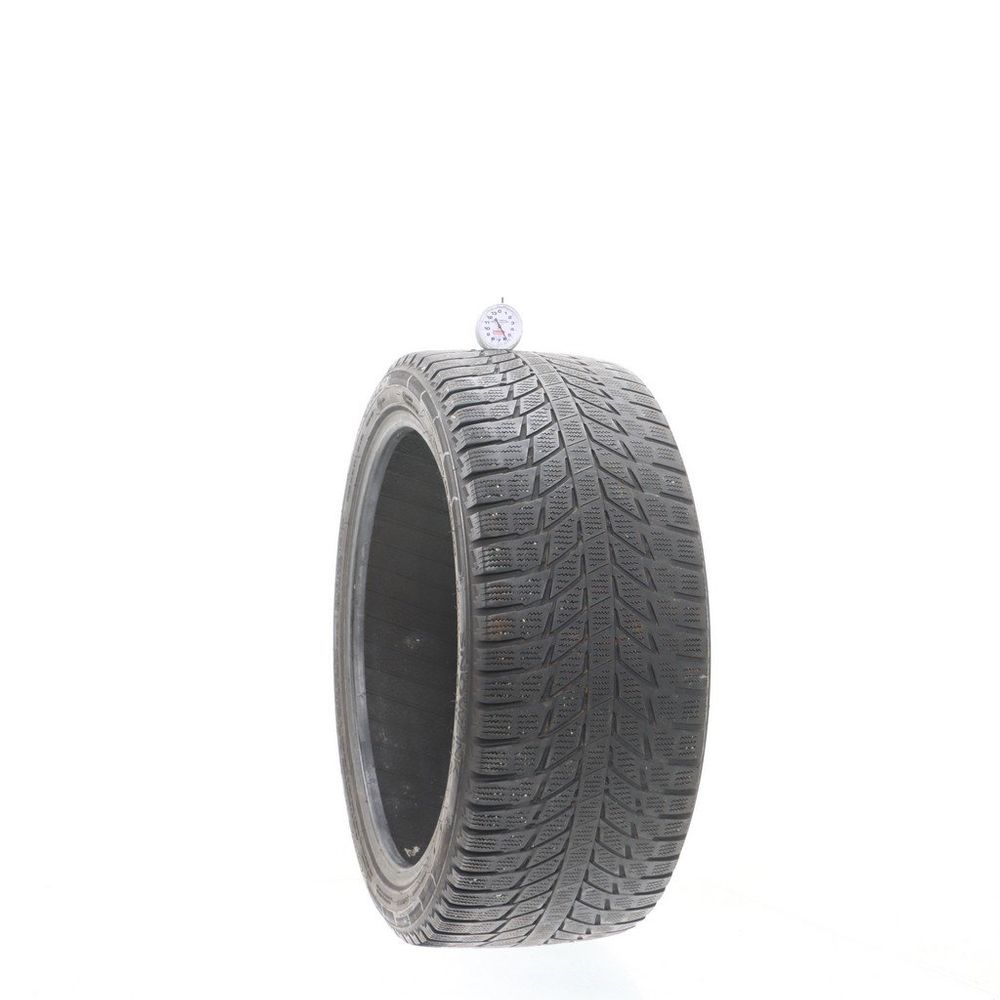 Used 235/40R18 Triangle SnowLink PL01 95R - 5.5/32 - Image 1
