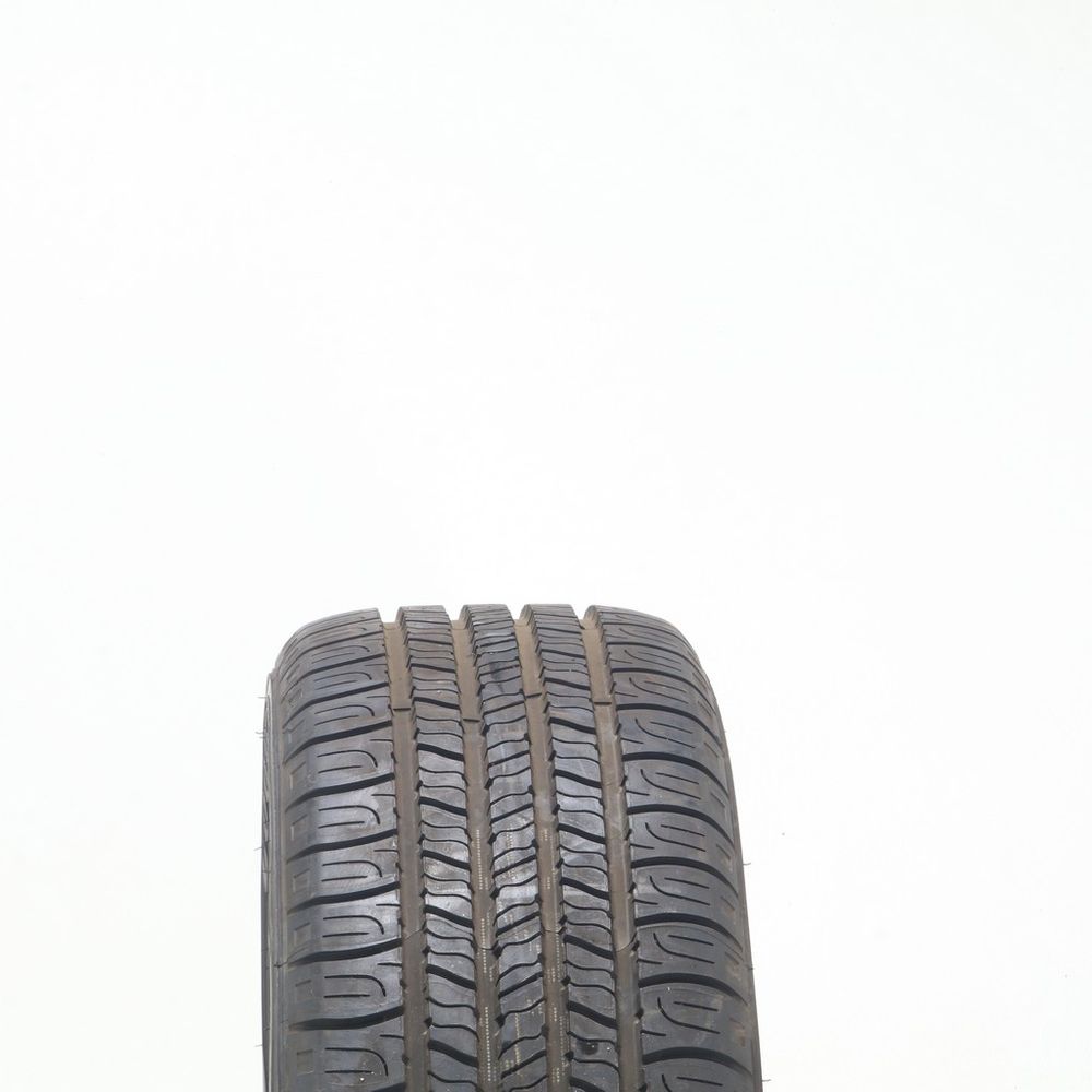 Set of (4) New 195/55R16 Goodyear Assurance All-Season 87T - Image 2