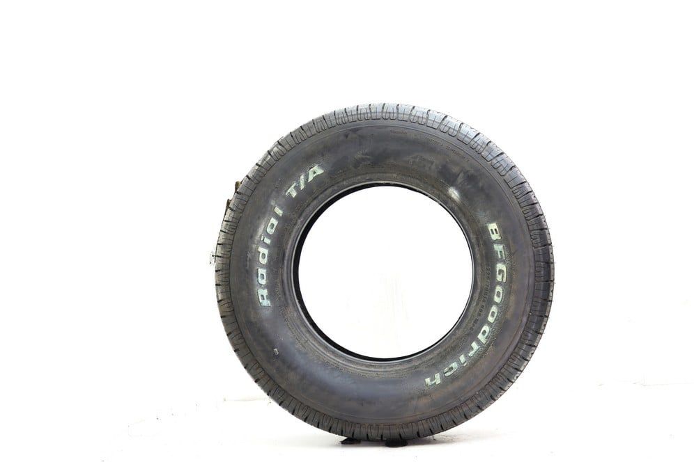 New 225/70R14 BFGoodrich Radial T/A 98S - 11/32 - Image 3