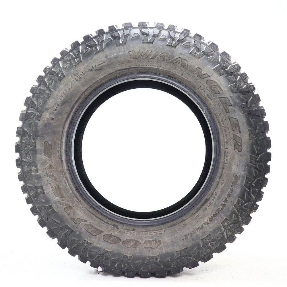 Set of (2) Used LT 275/70R18 Goodyear Wrangler Ultra Terrain AT 125/122Q E - 12.5-13/32 - Image 6
