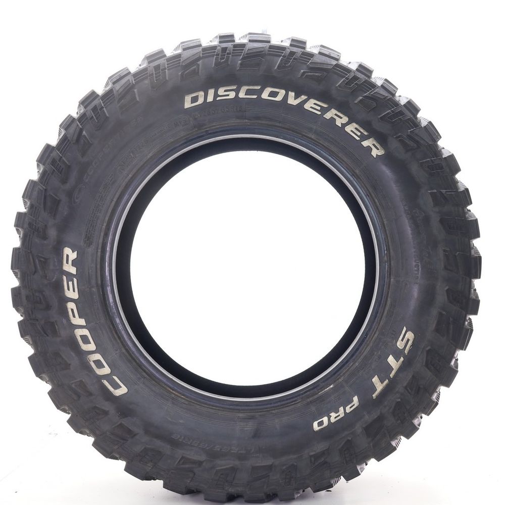 Used LT 285/65R18 Cooper Discoverer STT Pro 125/122Q E - 13/32 - Image 3