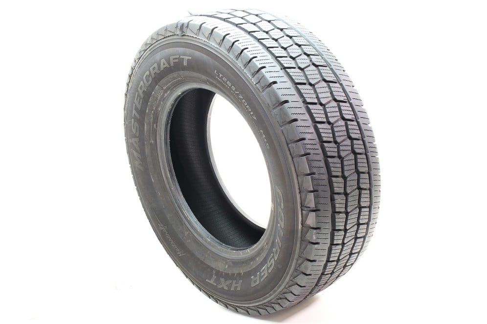 Used LT 265/70R17 Mastercraft Courser HXT 121/118S E - 9.5/32 - Image 1