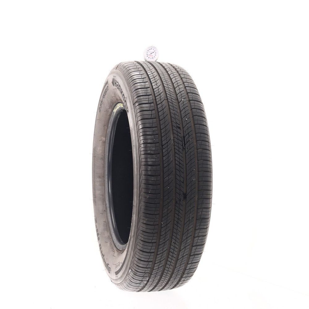 Set of (2) Used 235/65R17 Hankook Dynapro HP2 104H - 9-10/32 - Image 1