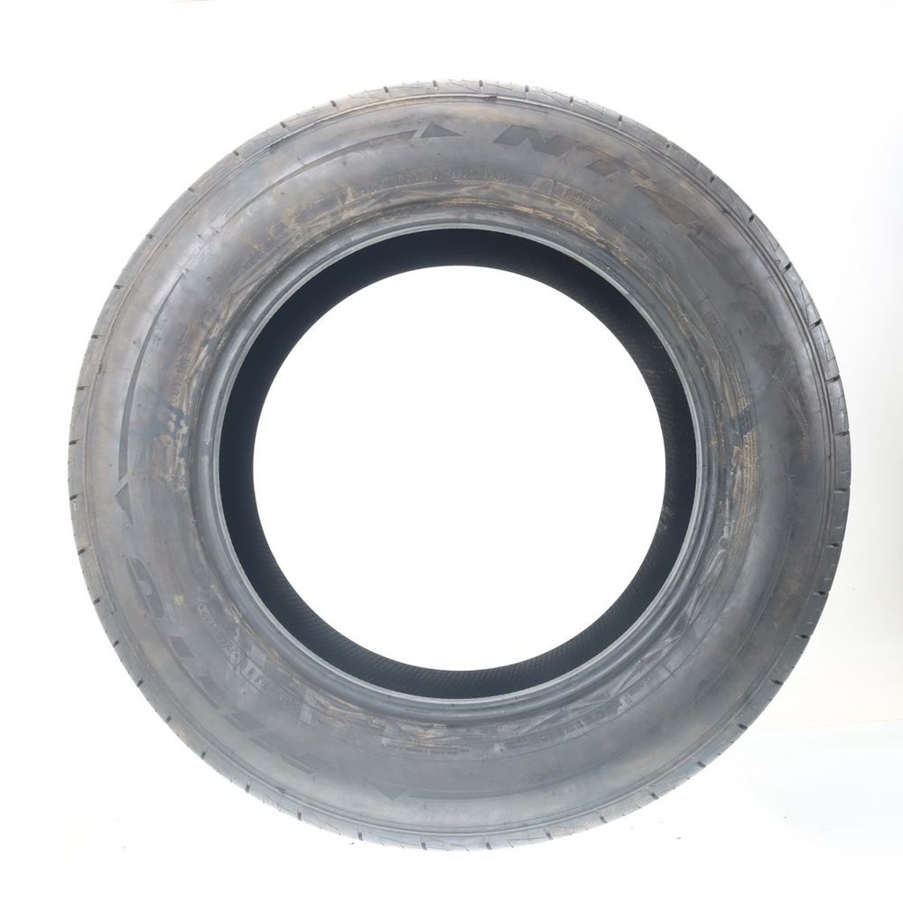 New LT 305/55R20 Nitto NT420V 125/122S F - Image 3